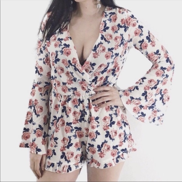 Rose Print Bell Sleeve Romper - Picture 1 of 4
